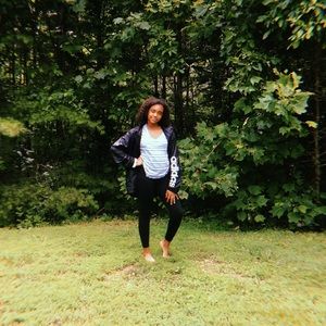 Meet your Posher, Symone